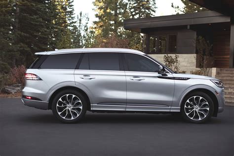 The Lincoln Aviator is a three-row luxury midsize SUV that gives the Nautilus a run for its money. With a standard V6 engine, seating for up to seven passengers and a larger cargo capacity than the …. Lincoln with 3 rows